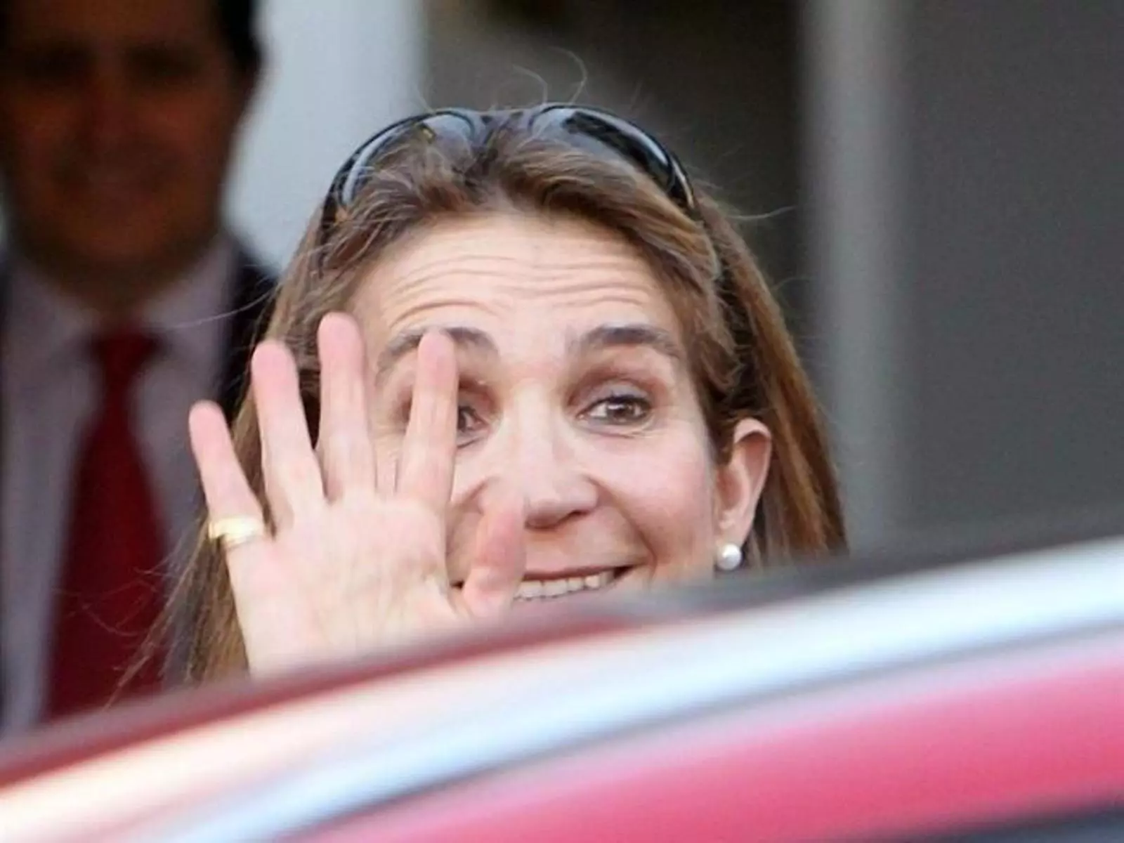 La infanta Elena, en sortir de l'hospital