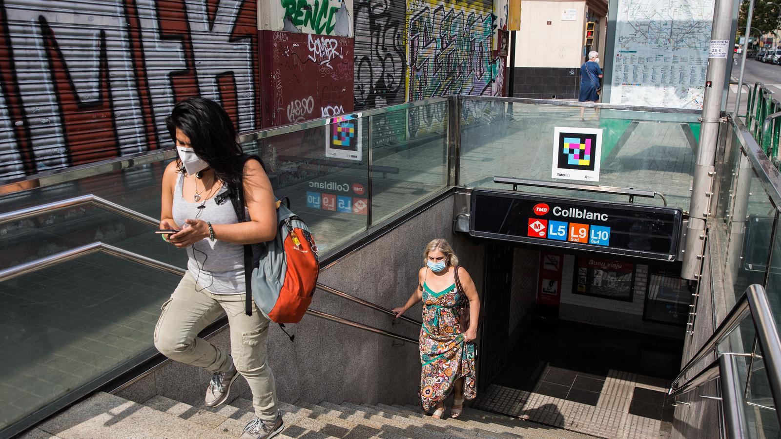 Boca de metro de l'estació de Collblanc.