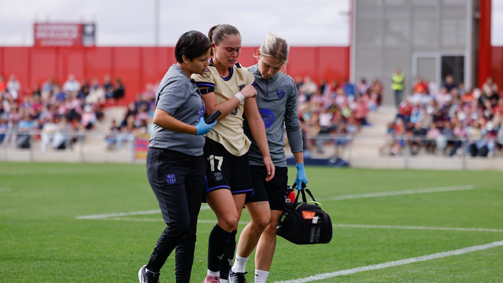 Ewa Pajor abandona, lesionada y entre lágrimas, el partido contra el Atético de Madrid