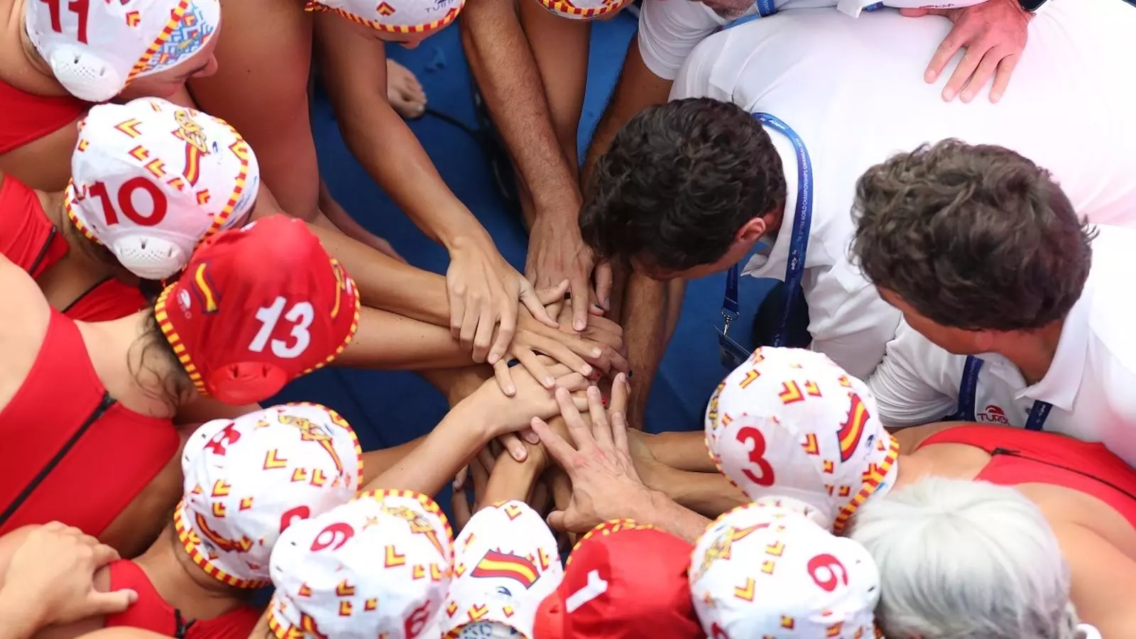 La selecció espanyola femenina de waterpolo, entrenada per Miki Oca, a la final del Mundial