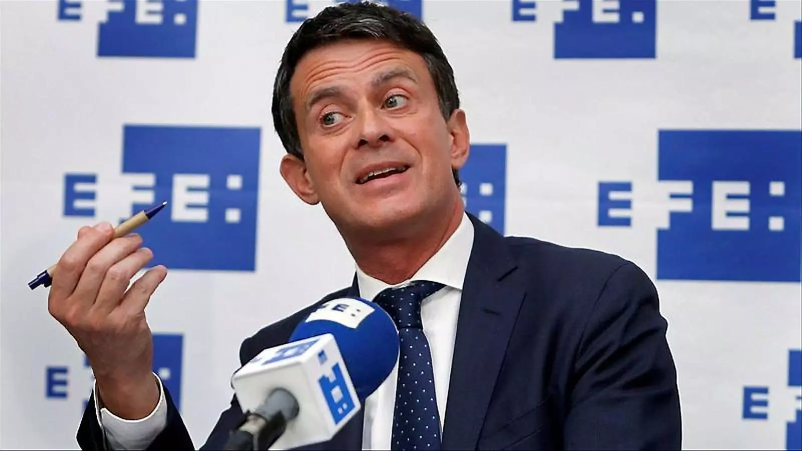 Desacomplexat estriptis de Manuel Valls a ‘El Mundo’