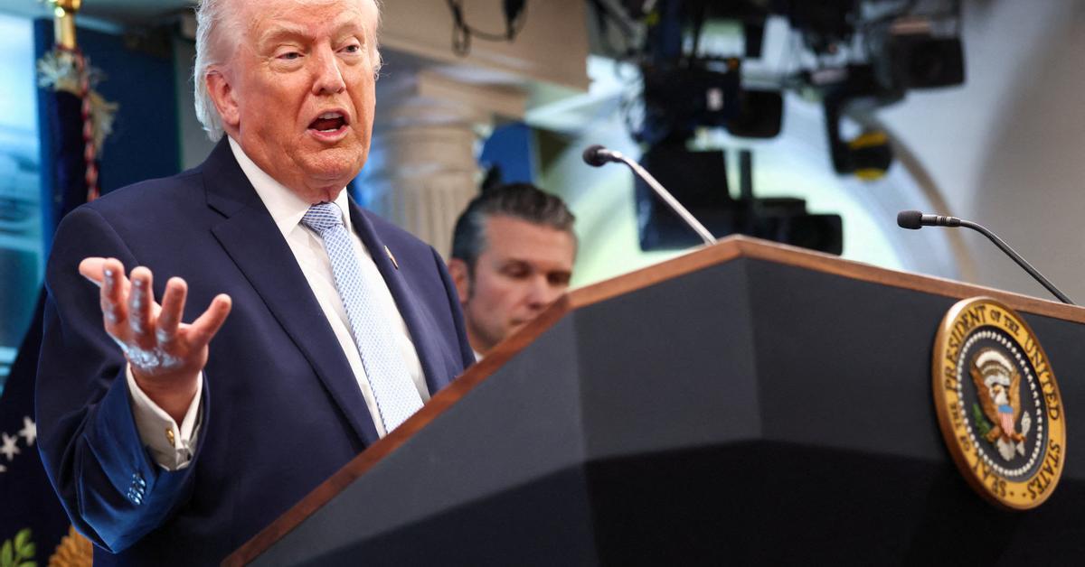 Trump Postpones Iran Attack as Strait of Hormuz Reopens in Two-Week Truce