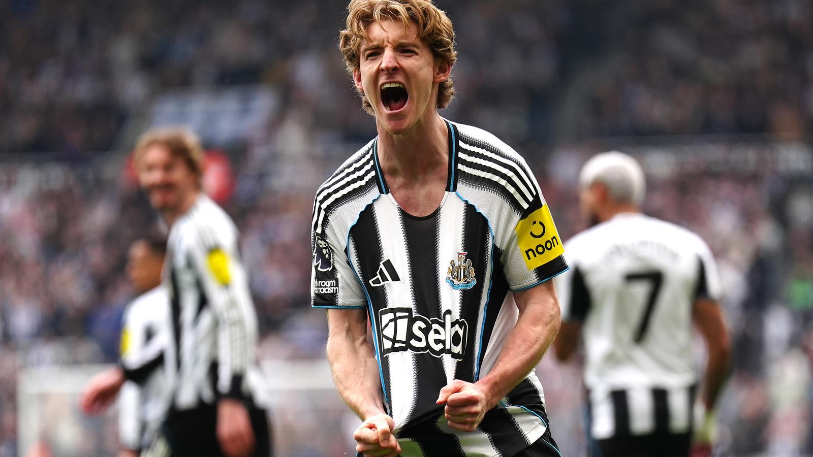 Anthony Gordon, jugador del Newcastle que fichará por el Barça.