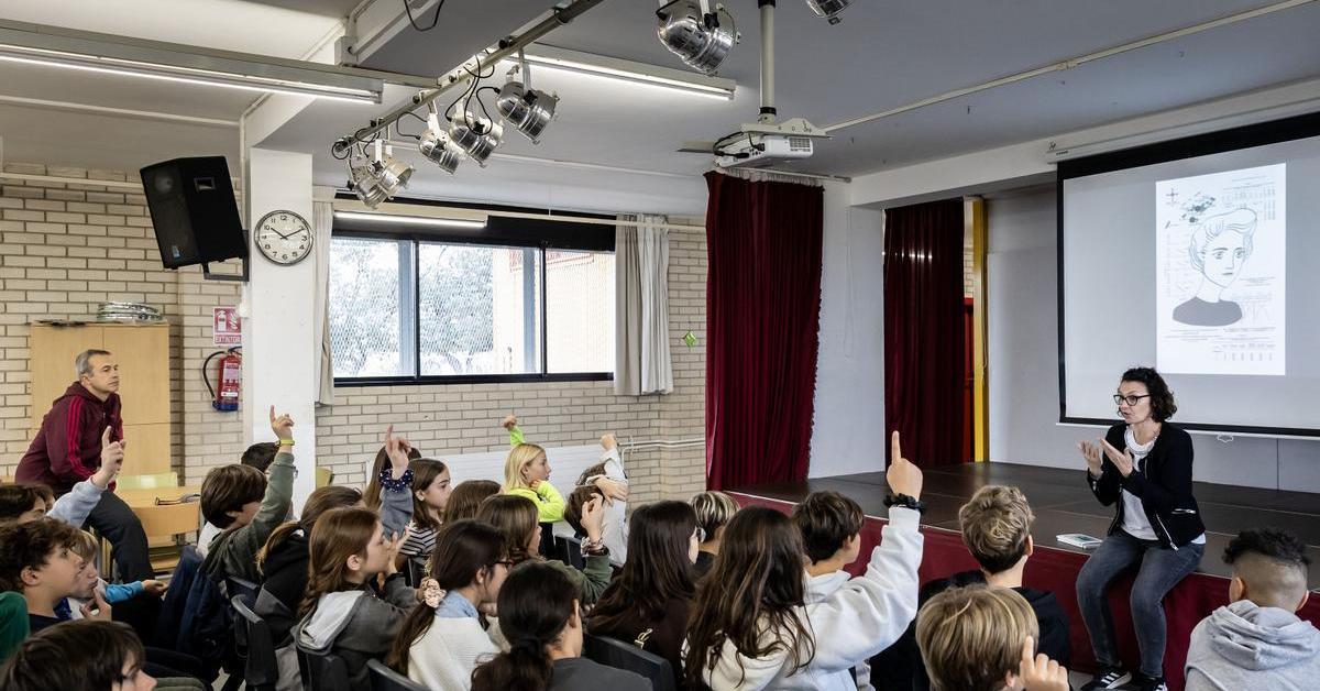 'L’institut públic ha castellanitzat els meus fills', l'article de l'escriptor i professor de secundària, Xavier Gual