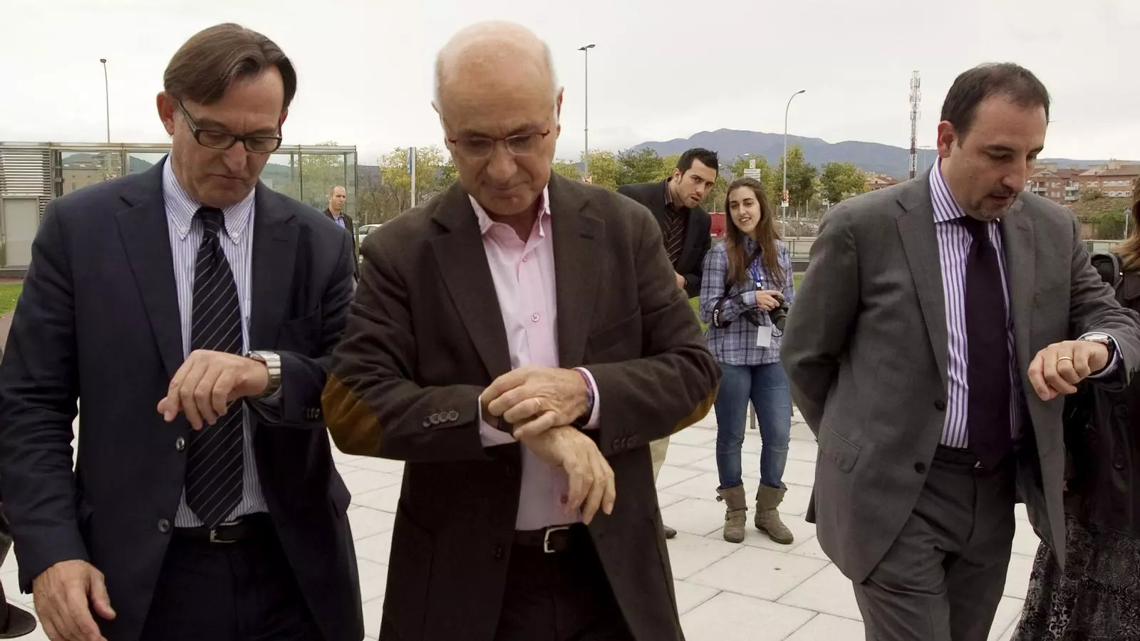 ÚLTIM MÍTING JUNTS
Vila d'Abadal i Duran van fer la seva última compareixença pública junts fa poc més d'un any a Vic, en la campanya dels comicis espanyols.