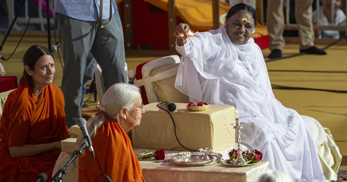 Amma’s Hug: A Transformative Journey – Argentina to Catalonia