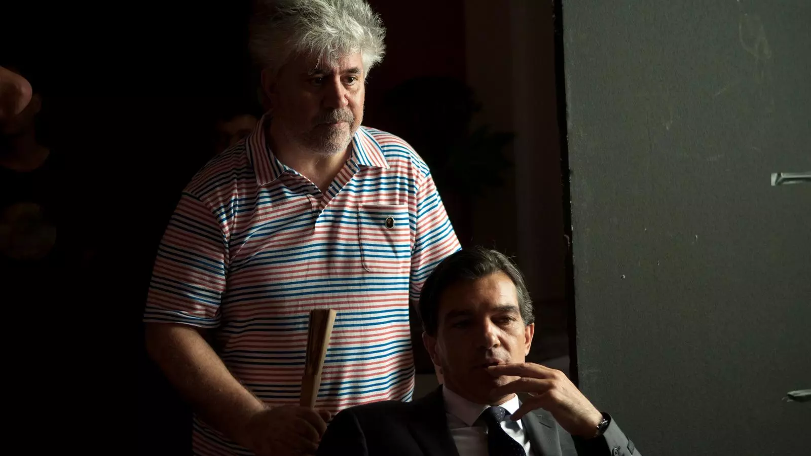 Almodóvar i Banderas durant el rodatge de 'La piel que habito'