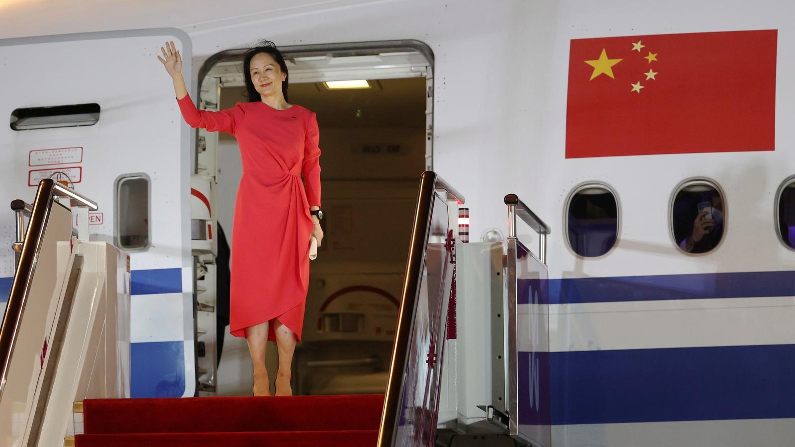 Meng Wanzhou en arribar a la Xina.