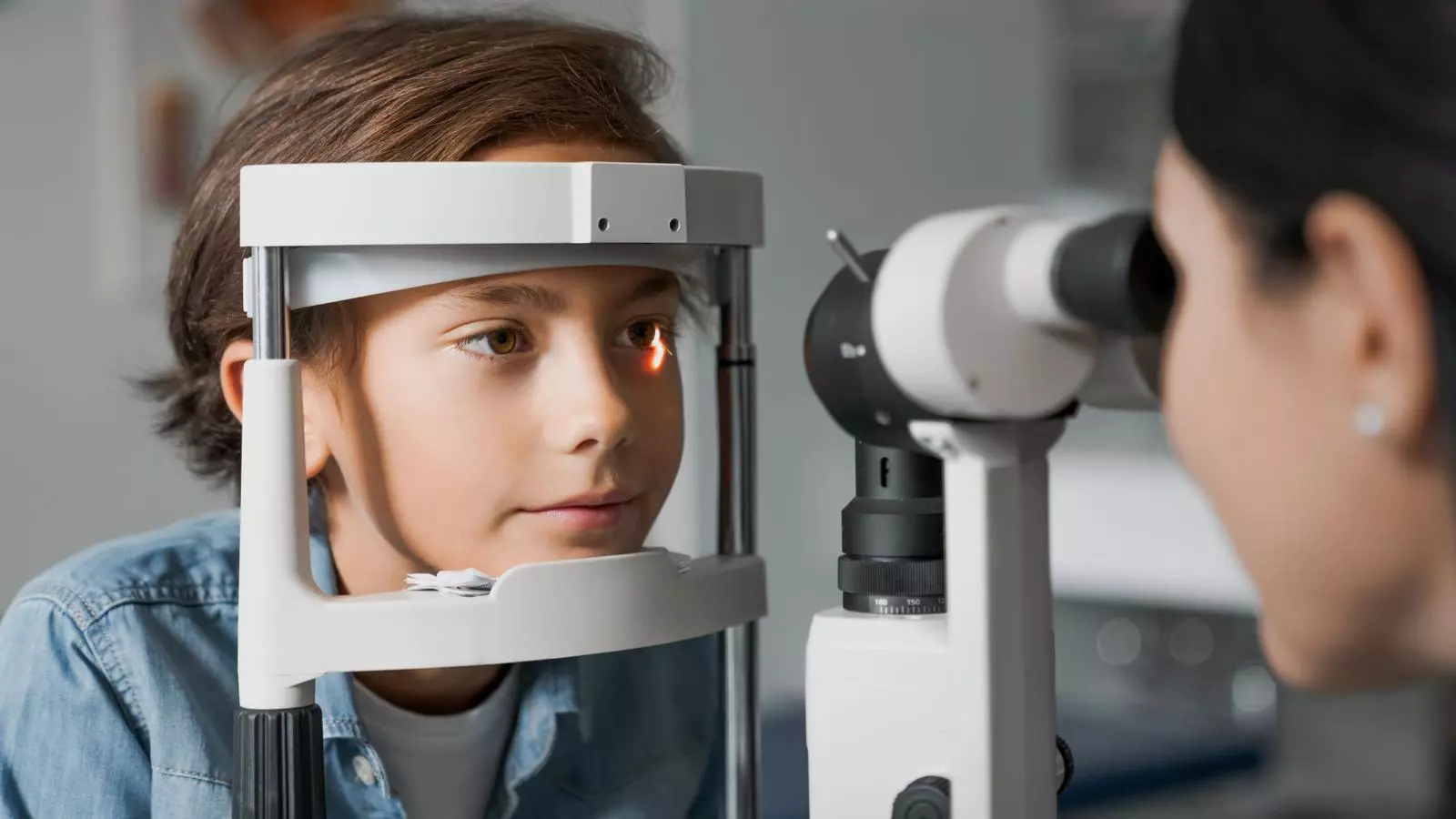 Amb la pandèmia han crescut considerablement els problemes de salut visual entre els infants