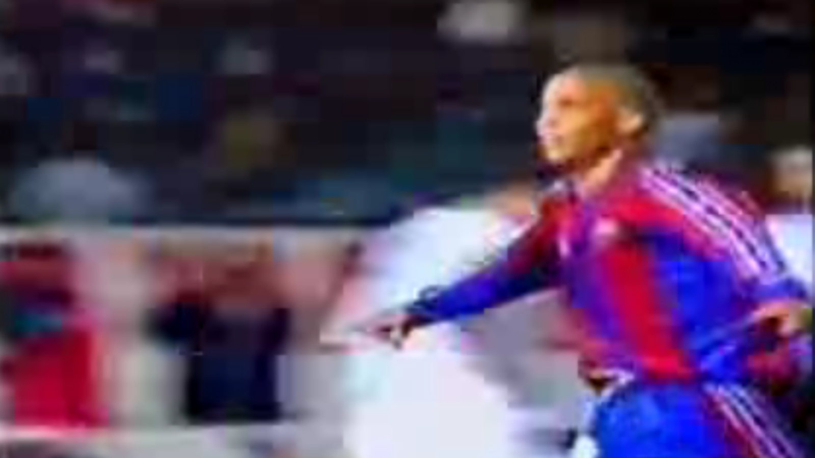 El gol de Ronaldo al camp del Compostel·la que va donar la volta al món, el 1996