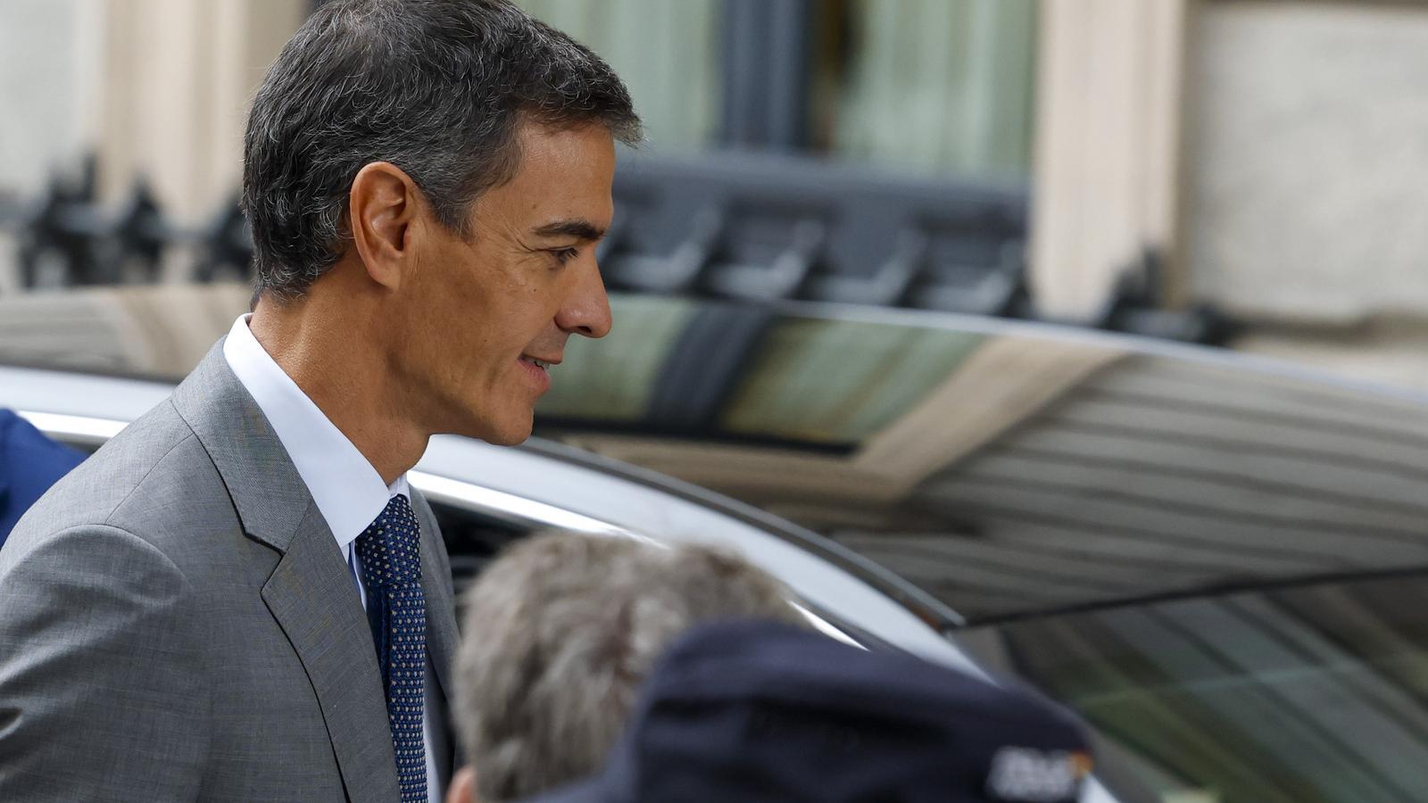 The President of the Government, Pedro Sánchez, arrives at the Congress of Deputies for the plenary session in which the Government's housing decrees are debated and voted on