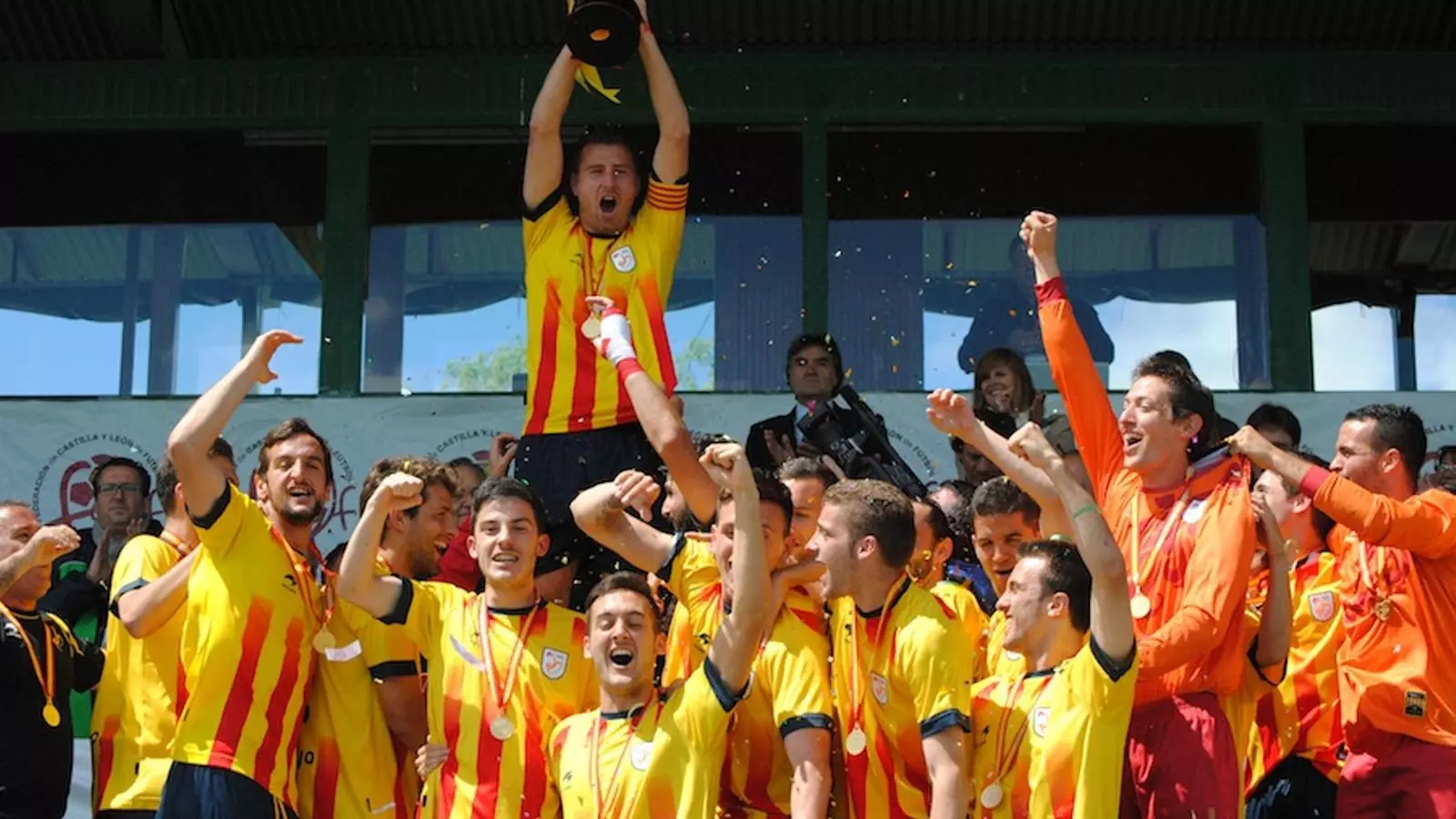 La selecció catalana amateur ha guanyat la fase estatal de la Copa de les Regions UEFA / FCF