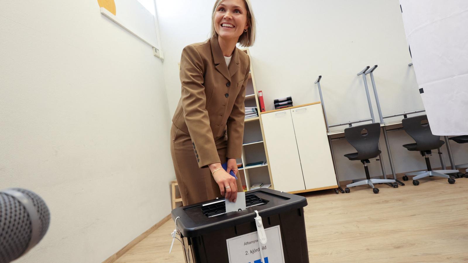 Prime Minister Kristrun Frostadottir voting in the referendum on Iceland's accession to the European Union.