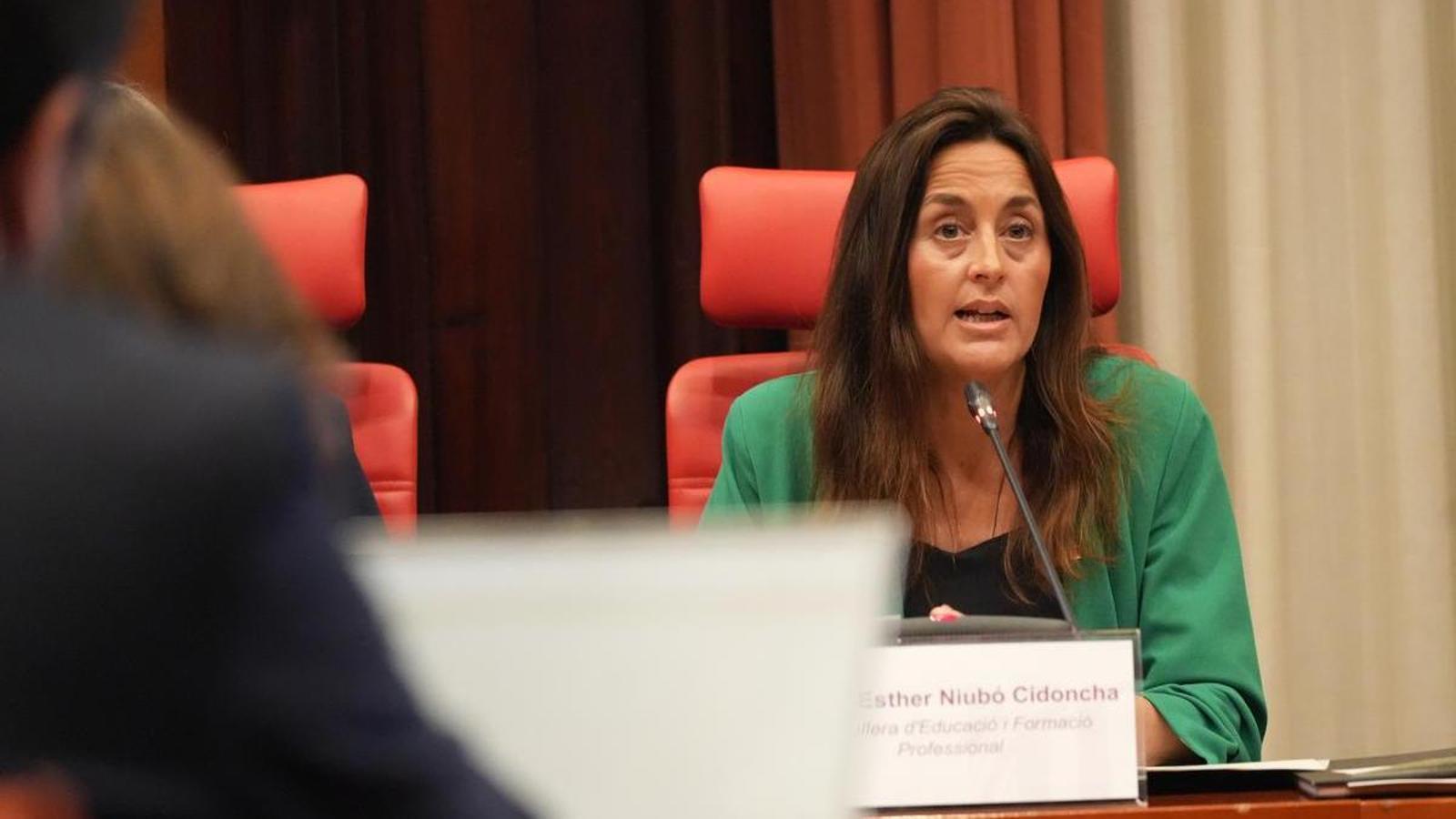 La consejera de Educación, Esther Niubó, este martes en el Parlament