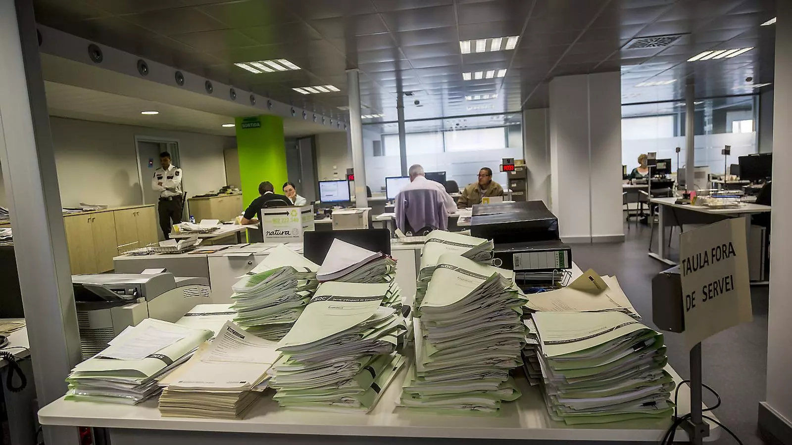 Una oficina del Servei d’Ocupació de Catalunya (SOC), que hauria de gestionar el pla Prepara, a Cornellà.