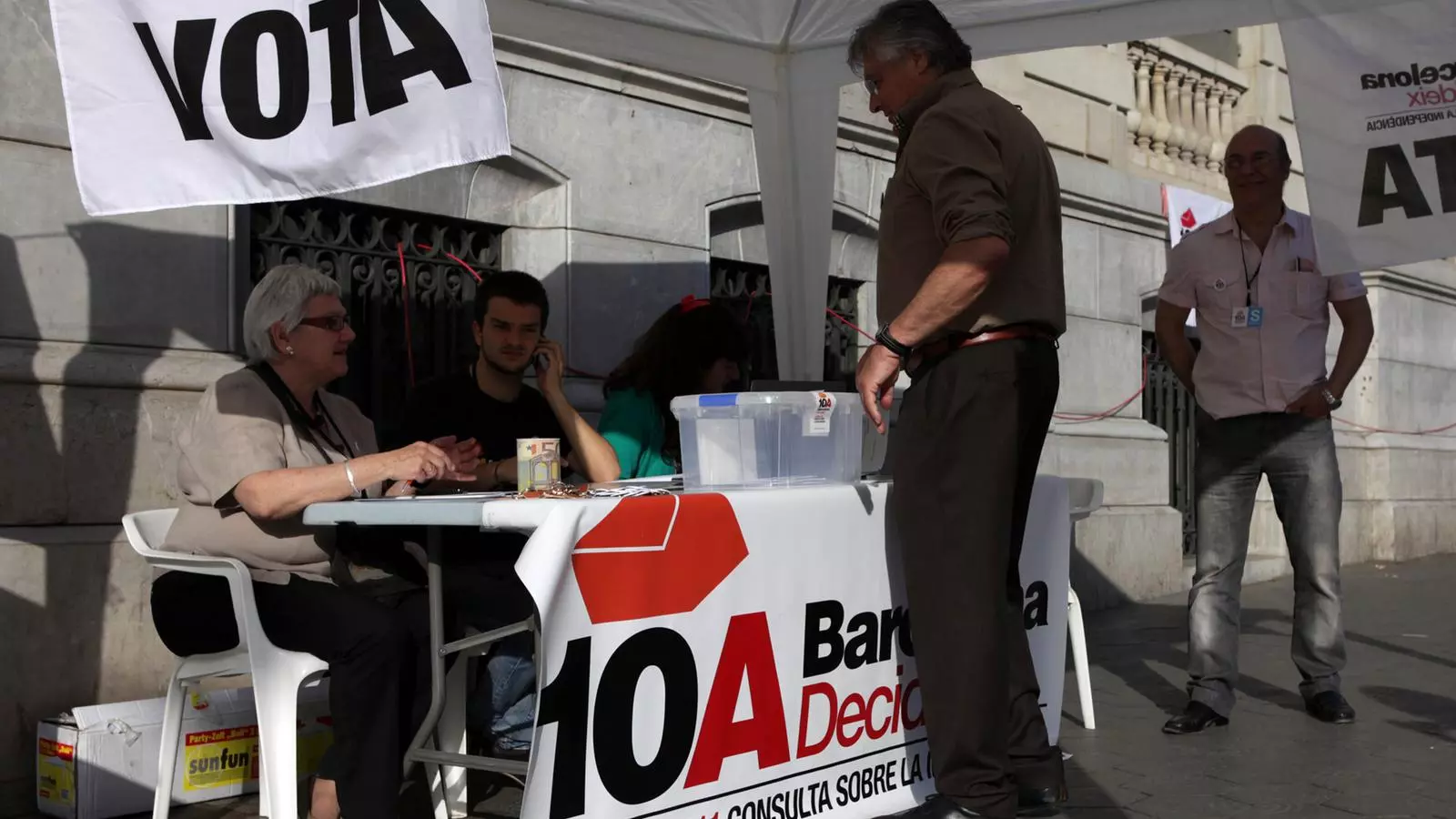 Consulta sobre la independència del 10-A