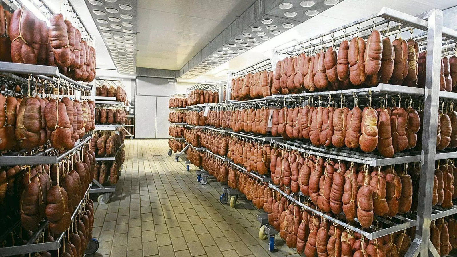 Imatge d'arxiu d'una producció de sobrassada.
