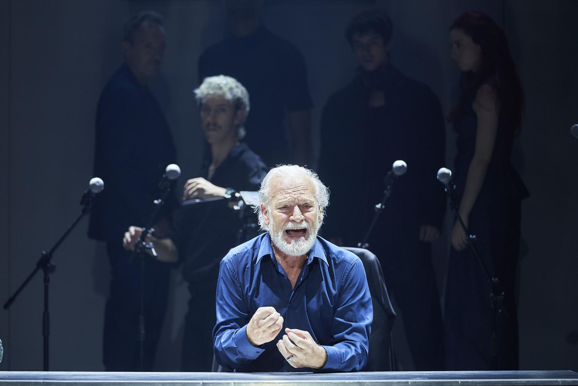 Lluís Homar en un moment de 'Memorias de Adriano'