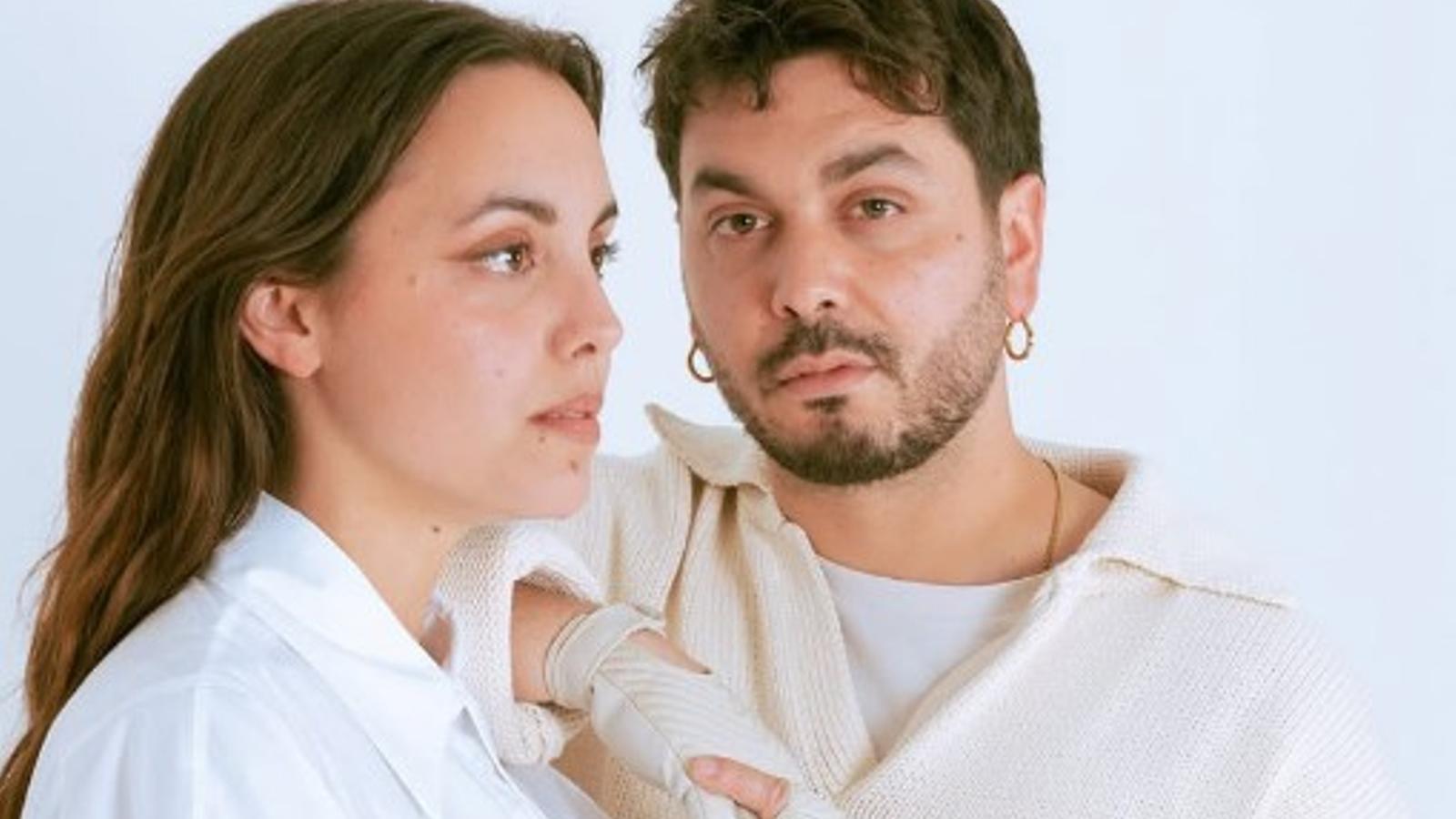 Júlia und Pau Serrasolsas