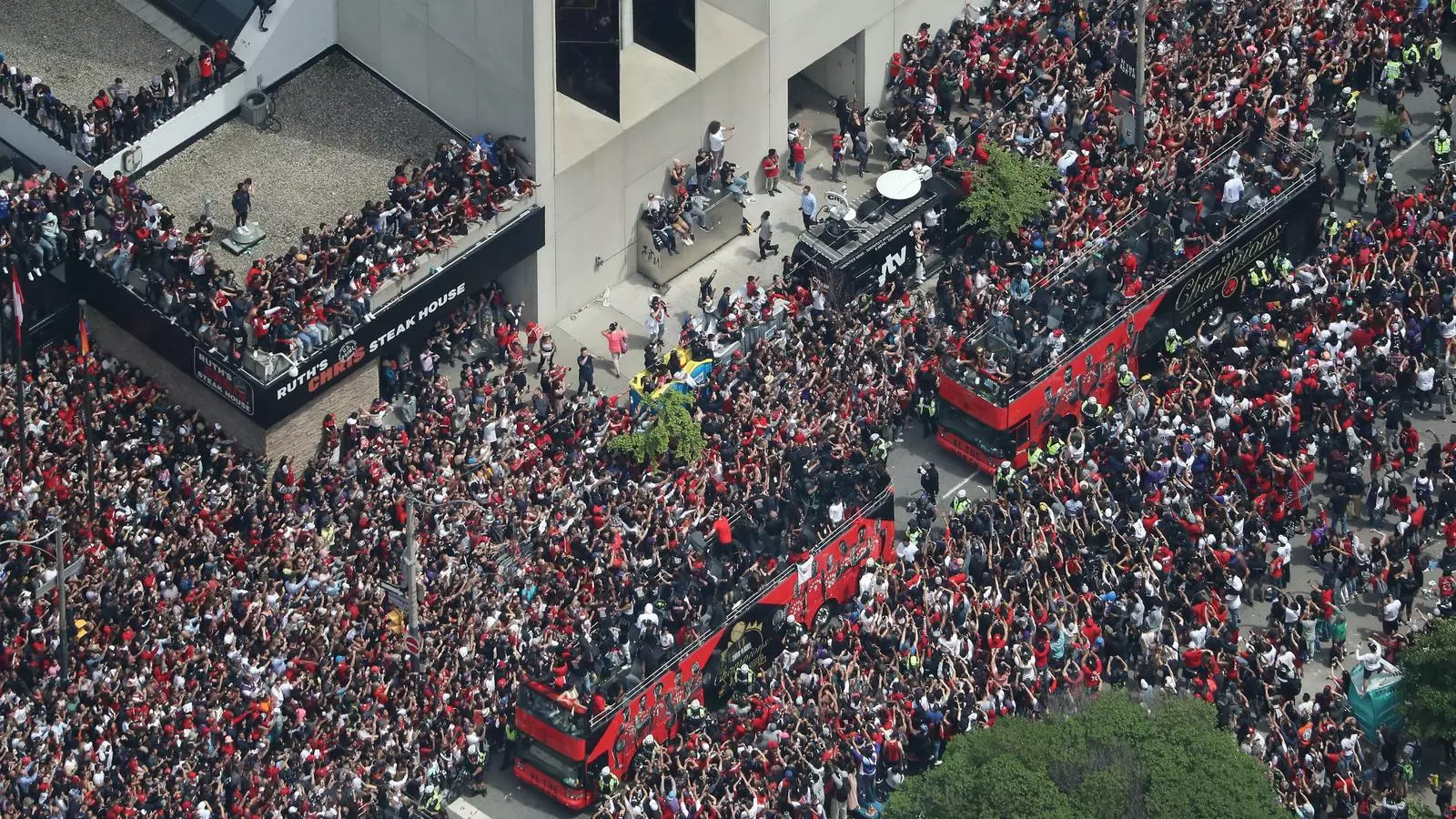 Un moment de la celebració al centre de Toronto,