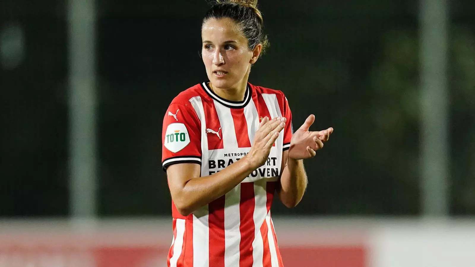 Gio Carreras, jugadora del PSV Eindhoven