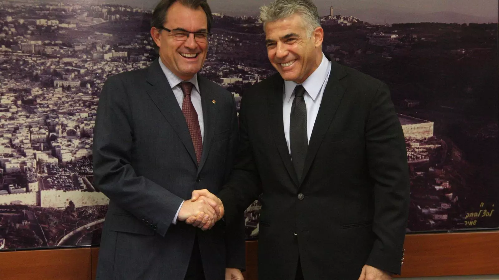 Mas amb Yair Lapid, ministre de finances d'Israel, a Jerusalem