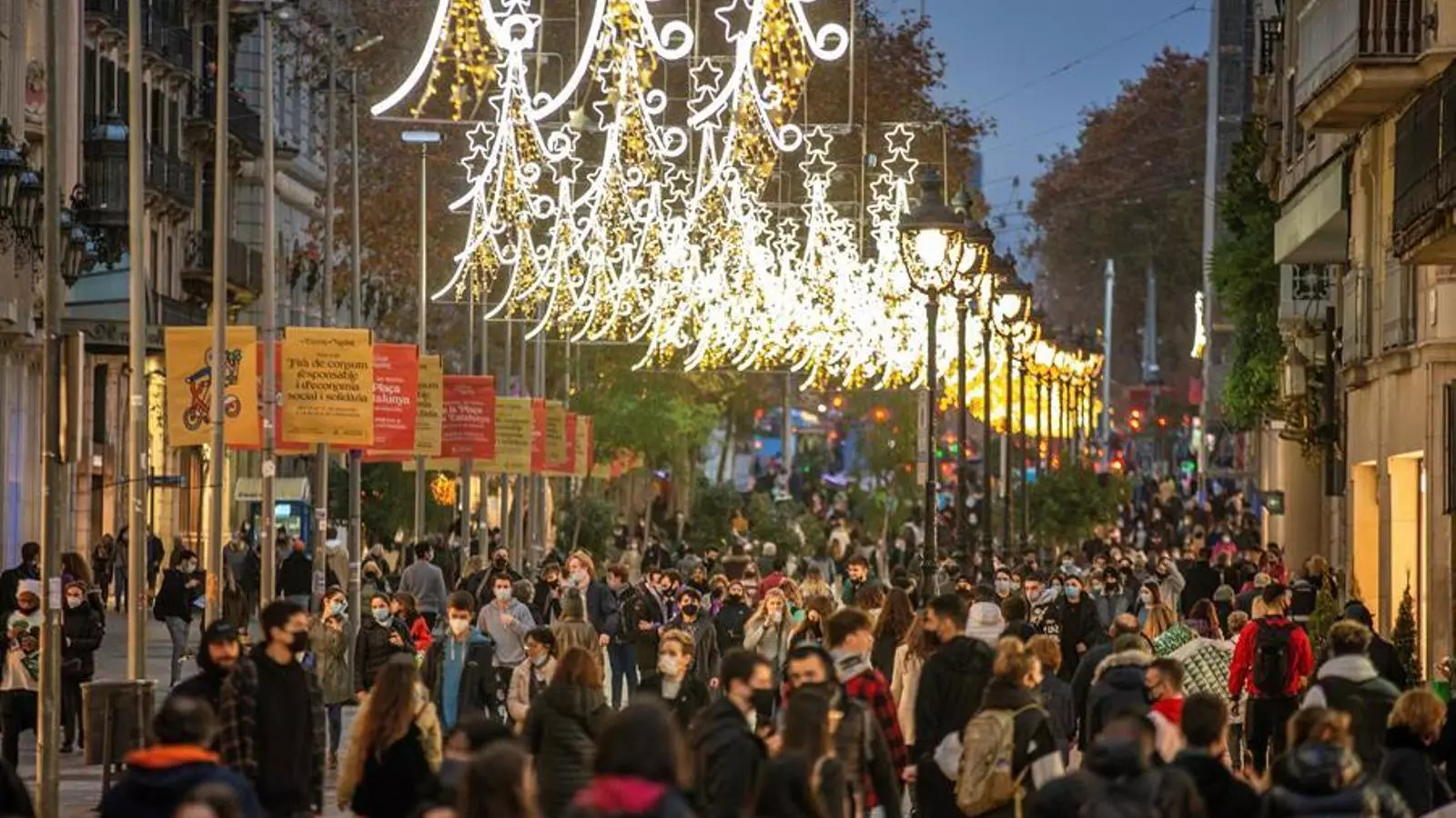 Ambient al centre de Barcelona, aquest divendres al vespre