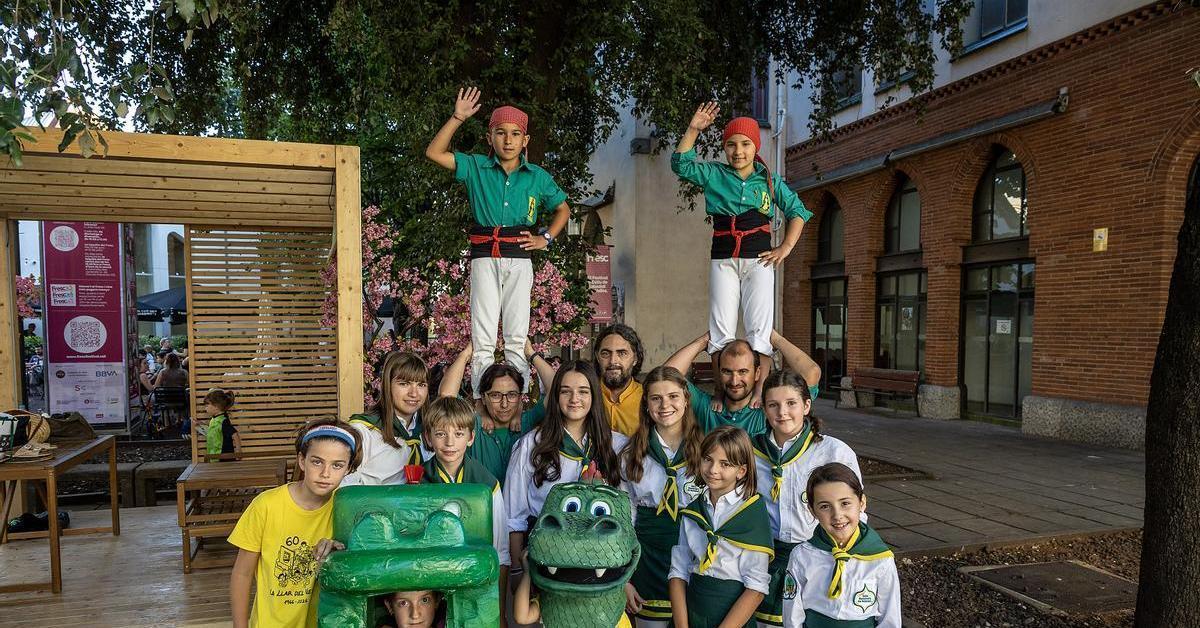 The casteller father and the enxaneta daughter: Let's make a group as a family!