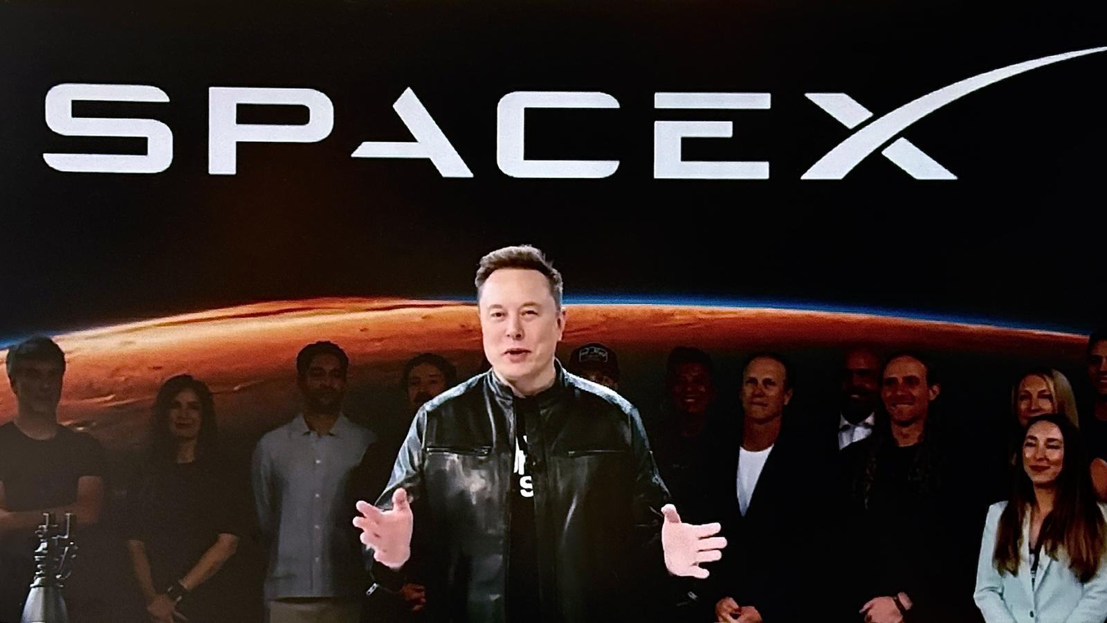 Elon Musk durante el acto de salida a bolsa.