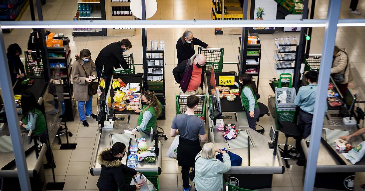 スペイン政府はオリーブオイルの付加価値税を一時的に0%に引き下げる予定