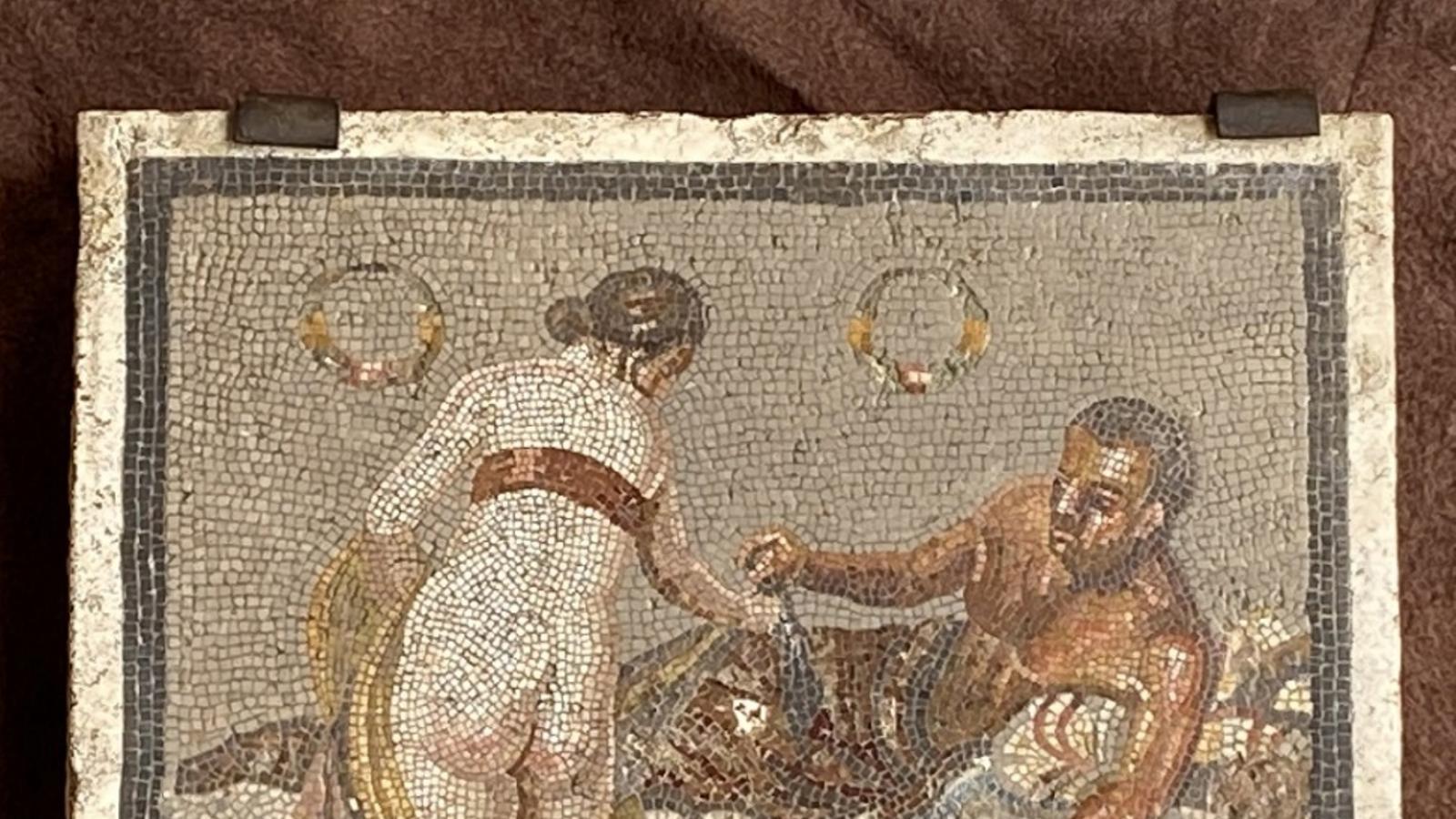 The mosaic that has been returned to Pompeii