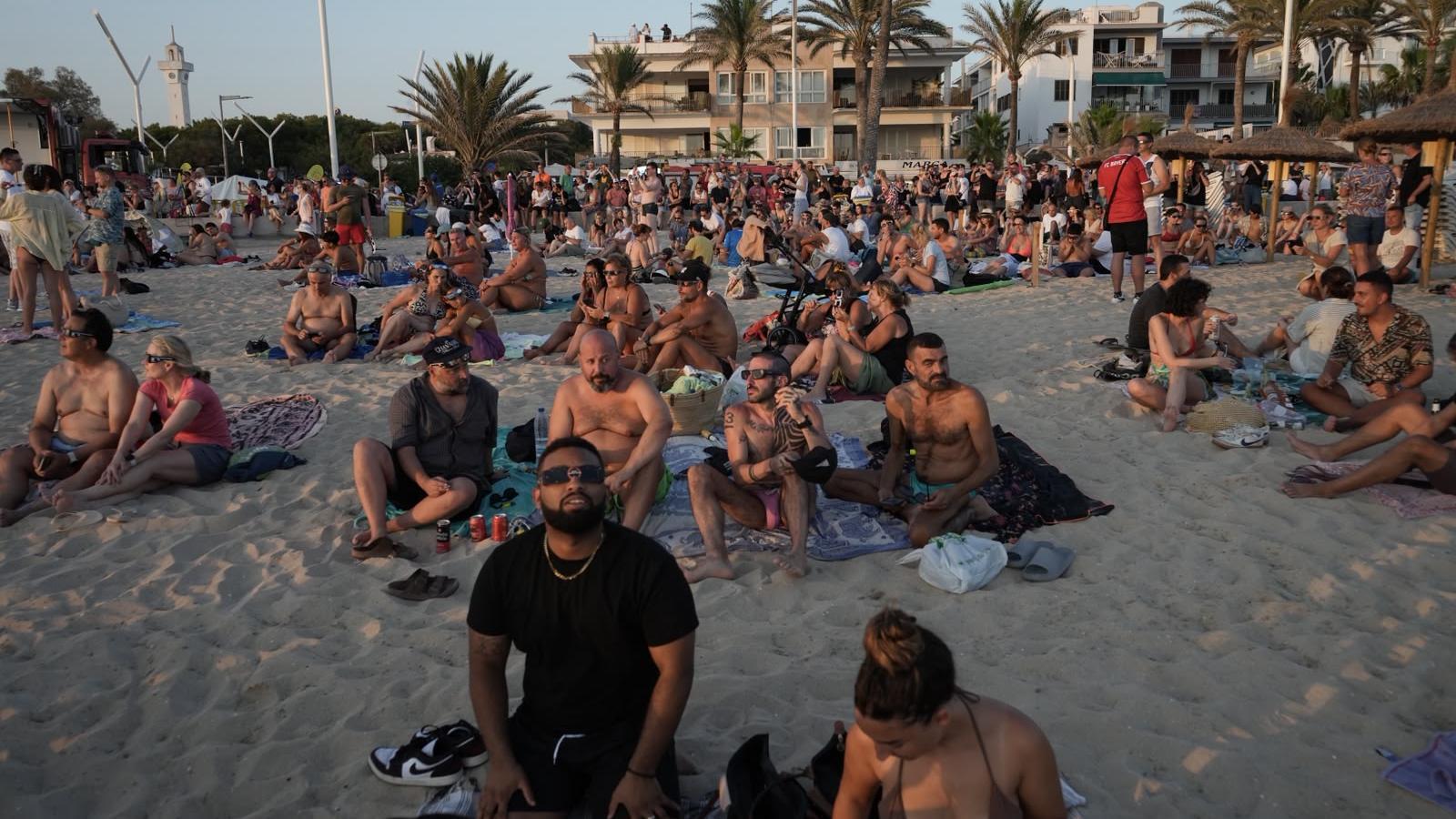 Gent a la platja de Palma