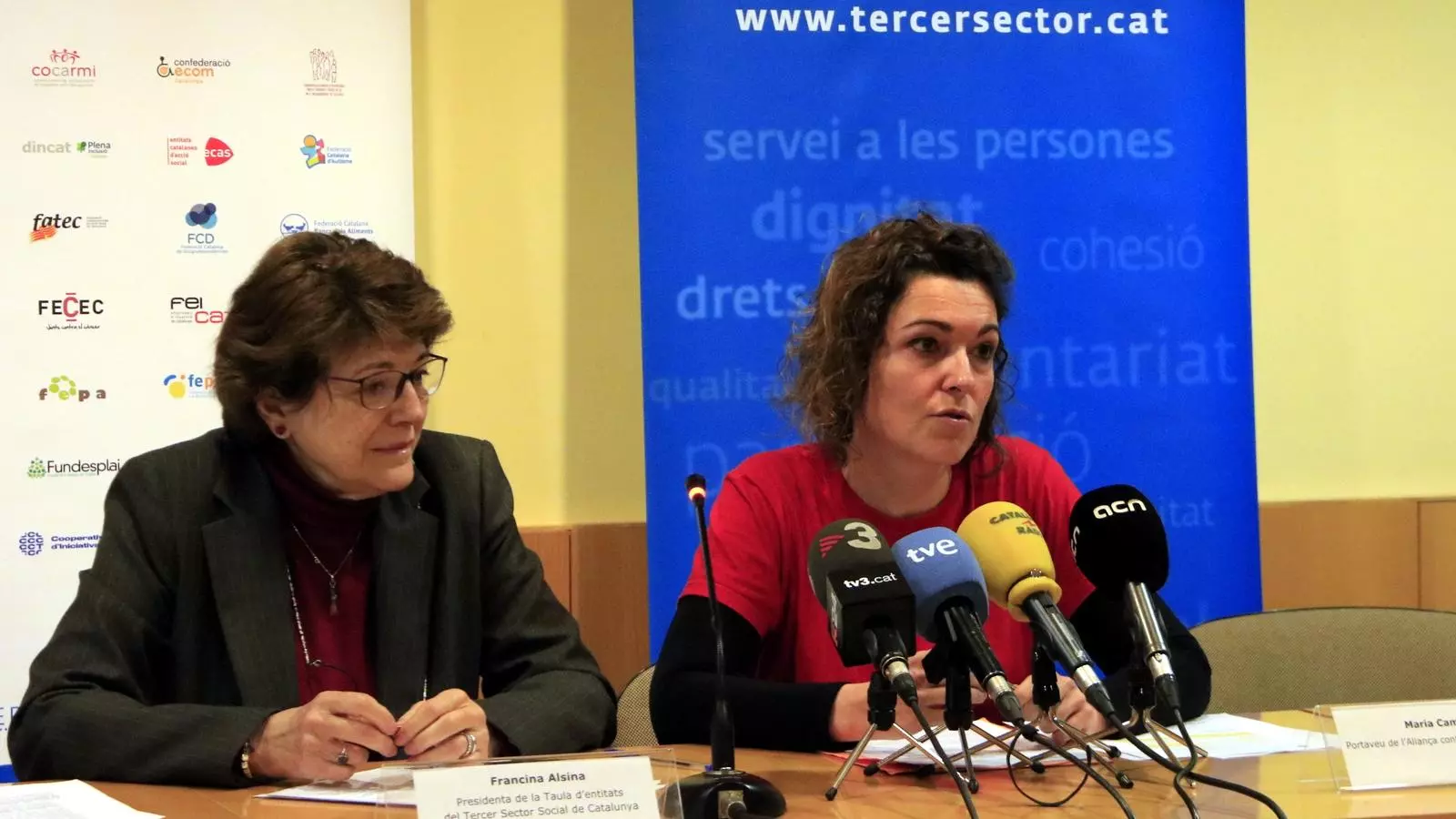 Francina Alsina, presidenta de la Taula del Tercer Sector i Maria Campuzano, portaveu de l'APE