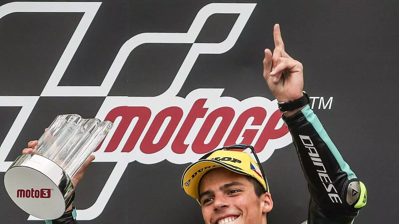 Tot i que només té 20 anys, el mallorquí Joan Mir ha convertit en costum pujar al podi de Moto3.