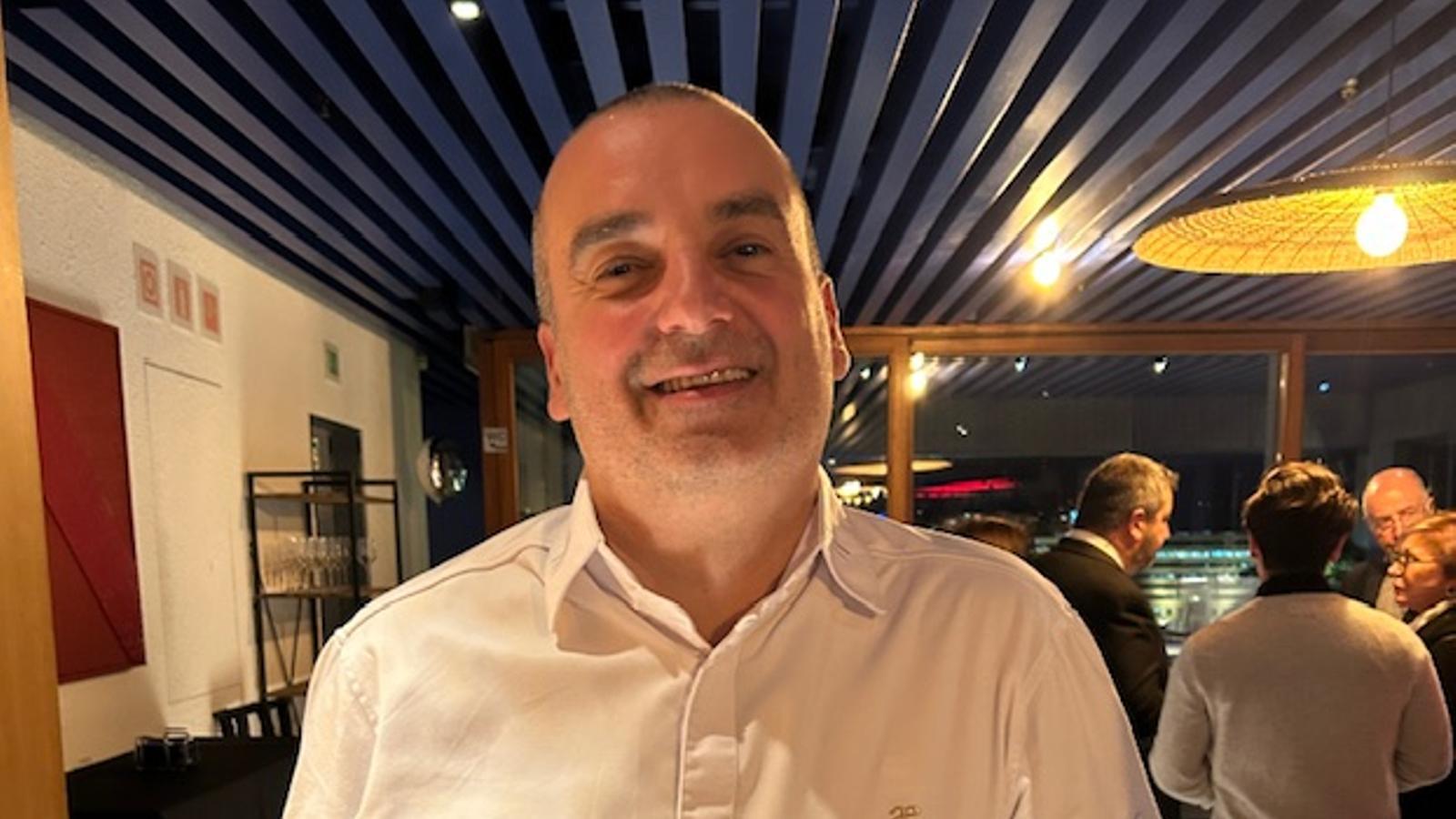 El cuiner Romain Fornell, just en el moment que havia rebut la medalla de la Legió d'Honor de la República Francesa