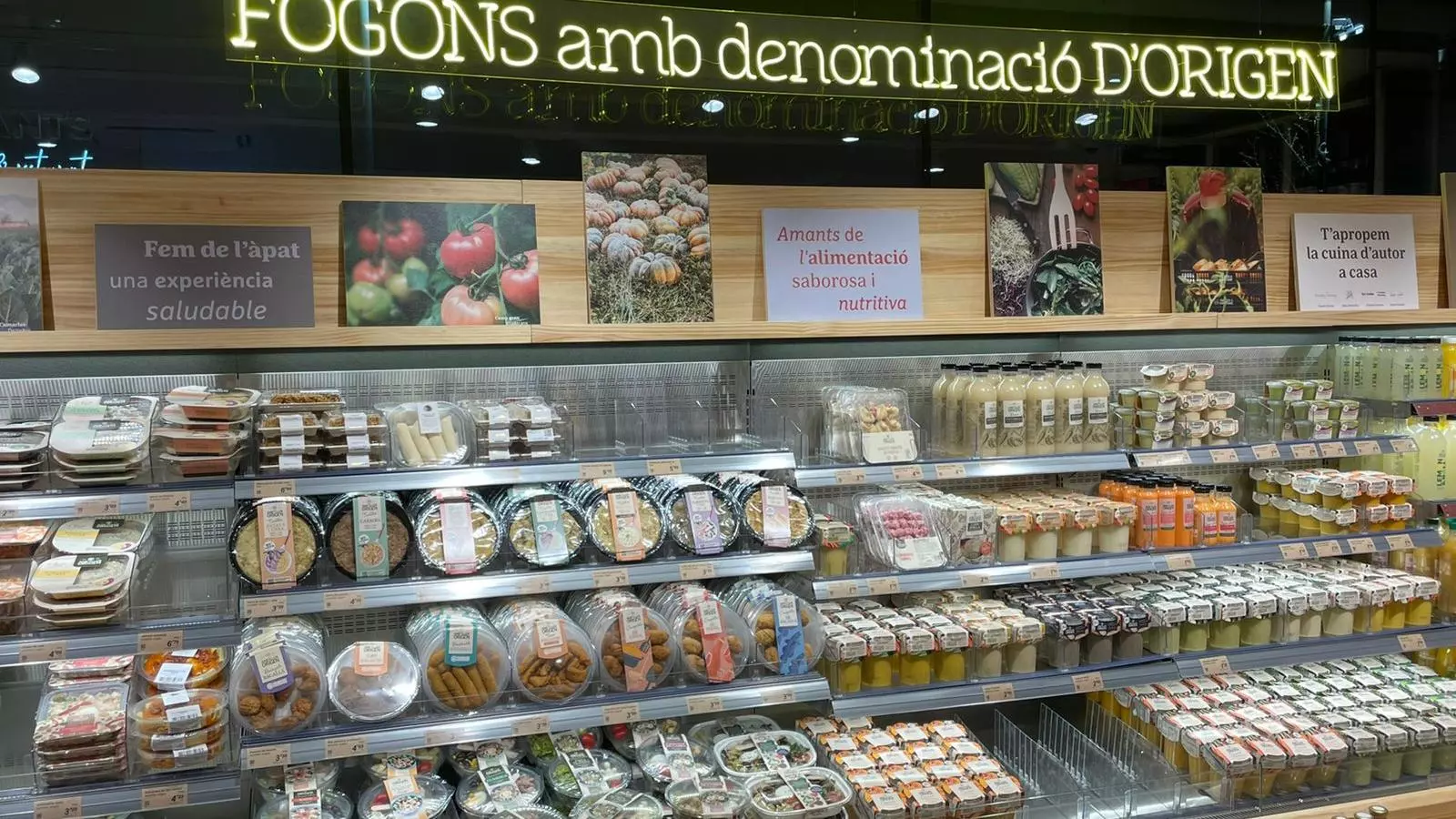 L'interior del nou Ametller Origen d'Andorra la Vella.