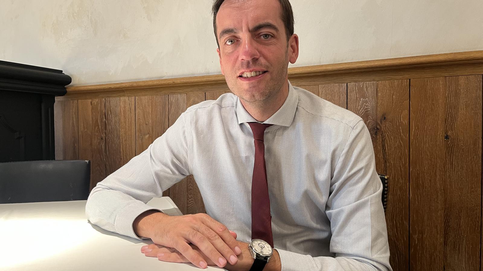 Carlos Parry, president of the APRI