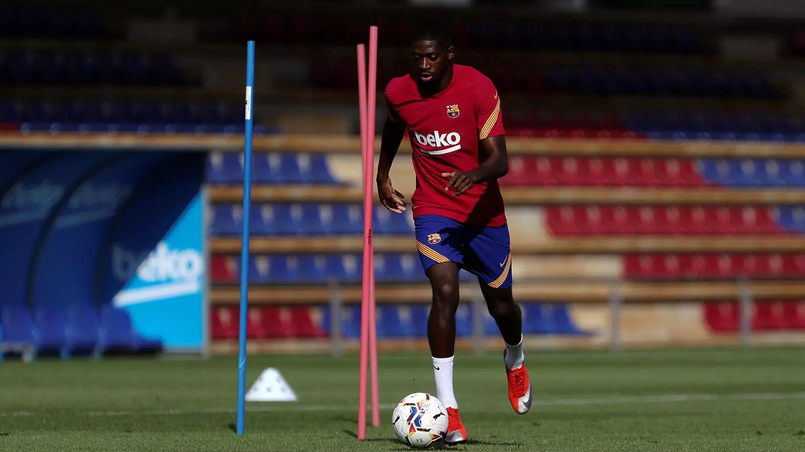 Dembélé en un entrenament amb el Barça. L’extrem francès ha estat més temps lesionat que disponible els últims tres anys.