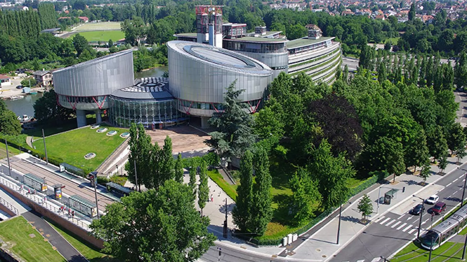 L'edifici del Tribunal Europeu de Drets Humans. / TEDH