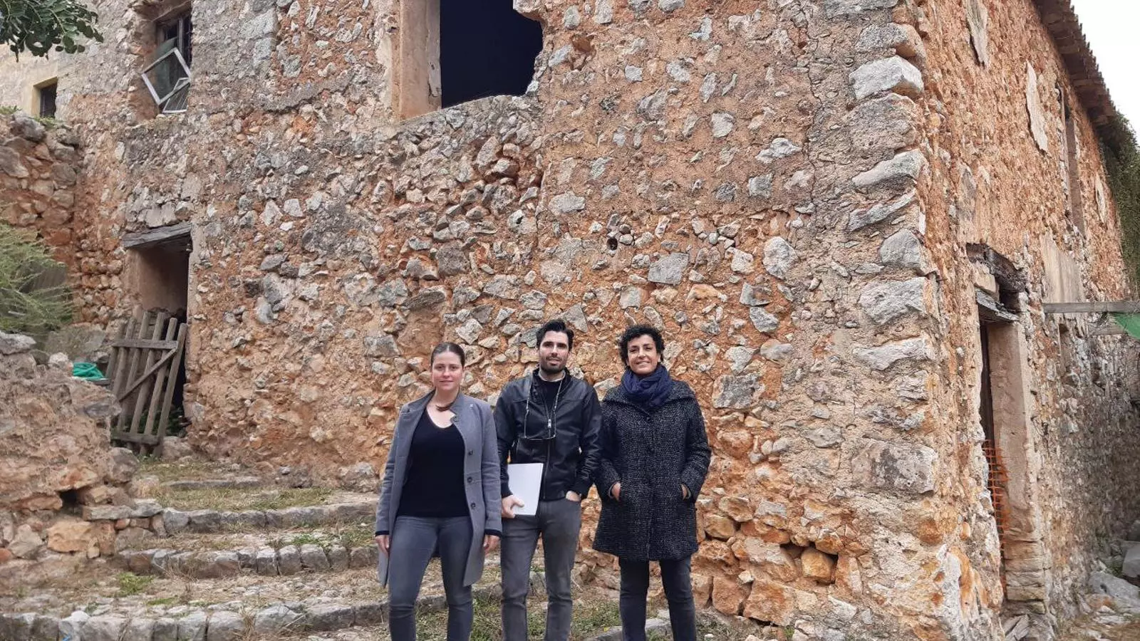 Aurora Ribot, Javier de Andrés i Immaculada Férriz durant la visita a Raixa