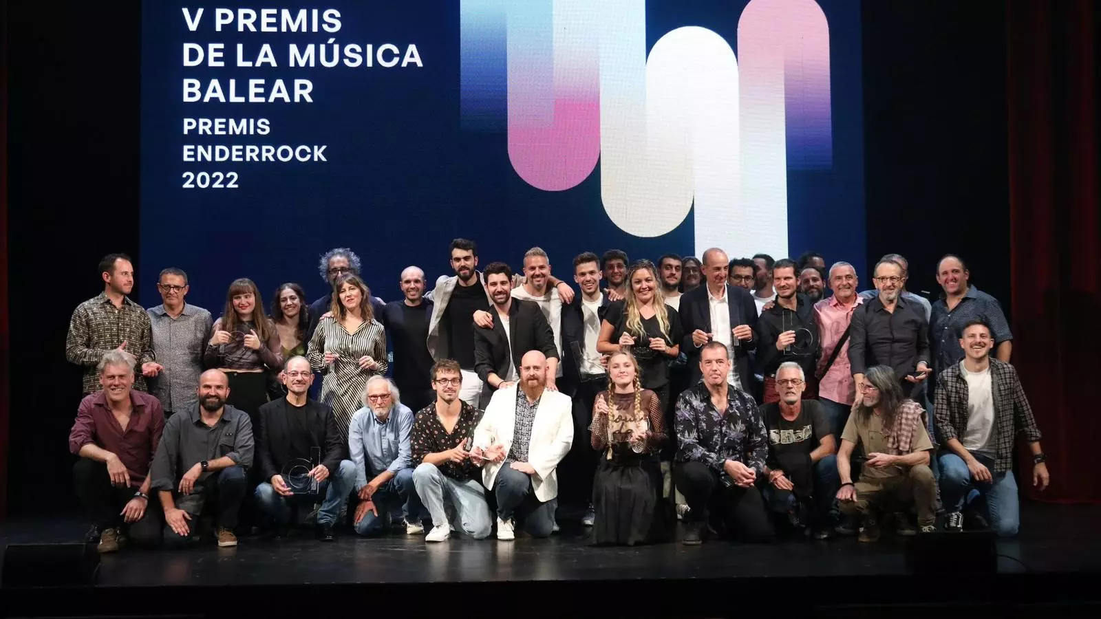 Foto de família dels V Premis de la Música Balear-Premis Enderrock 2022