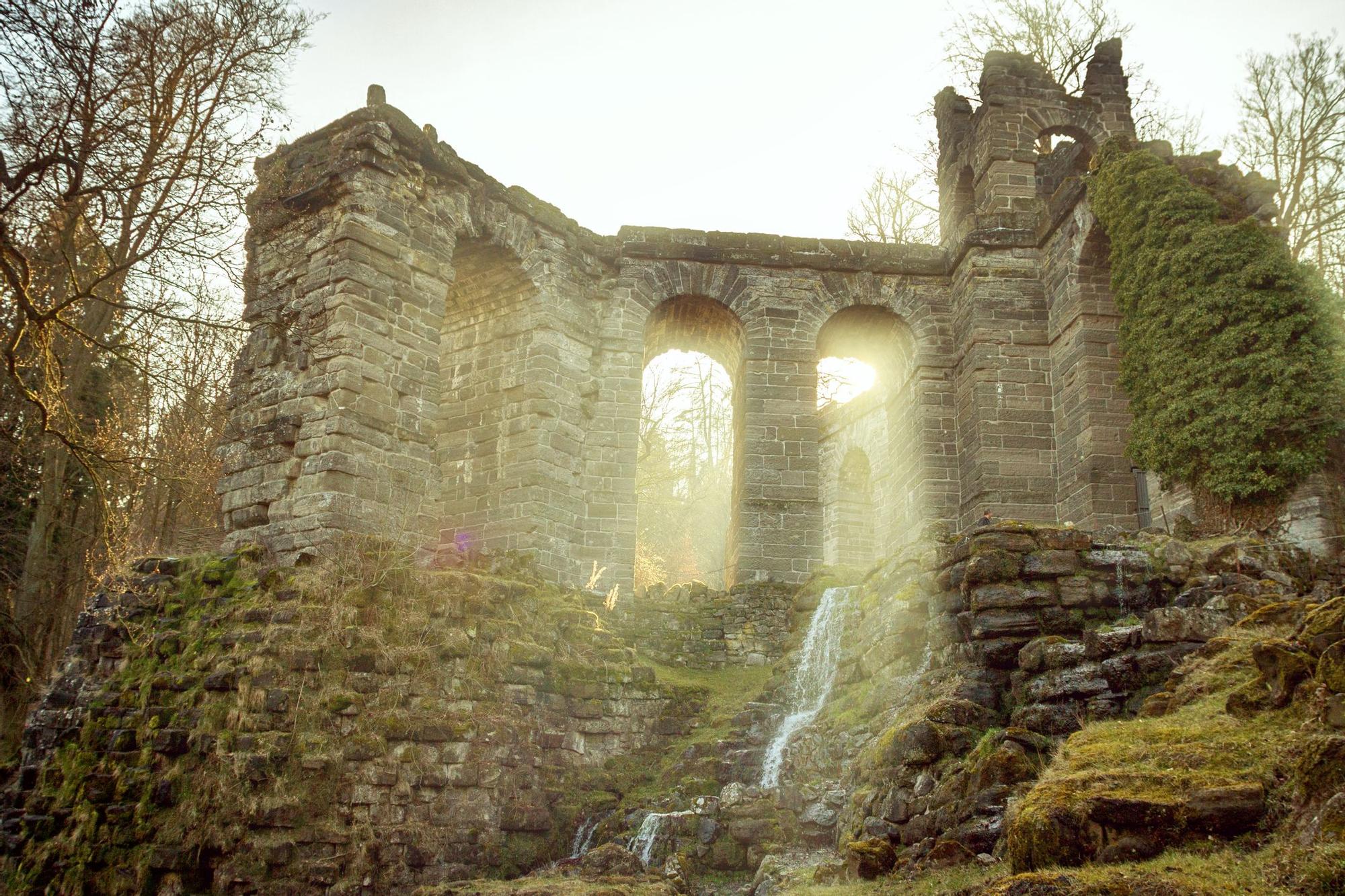 Entorn de Kessel, amb les rstes d'un aqueducte