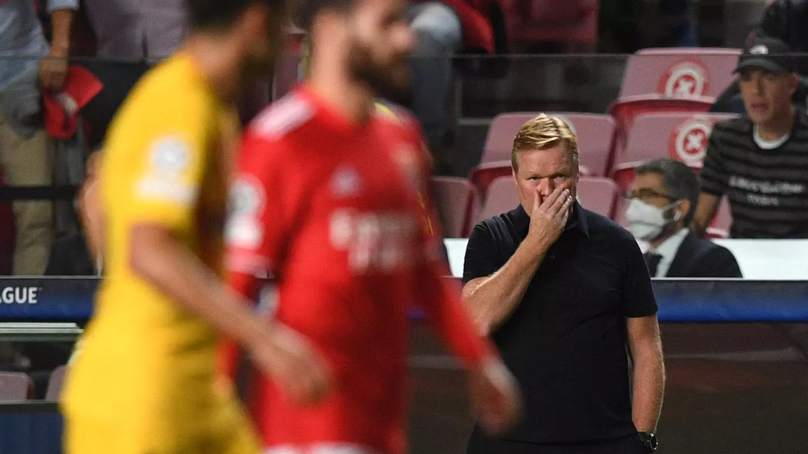 Koeman, a Da Luz, on el seu Barça va perdre 3-0.