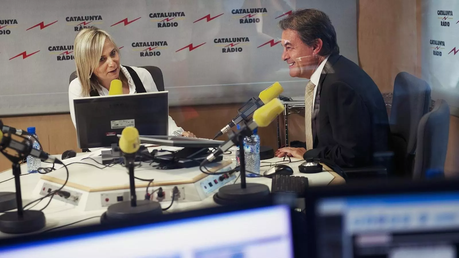 Artur Mas i Mònica Terribas en l'entrevista a Catalunya Ràdio / FRANCESC MELCION