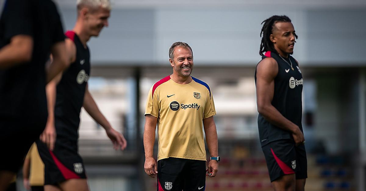 Happy Holidays: Content Writing vs. VA – M Impact