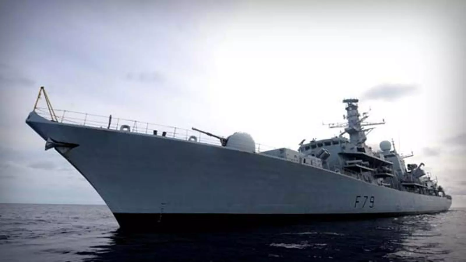La fragata HMS Portland, comandada fins ara per Sarah West