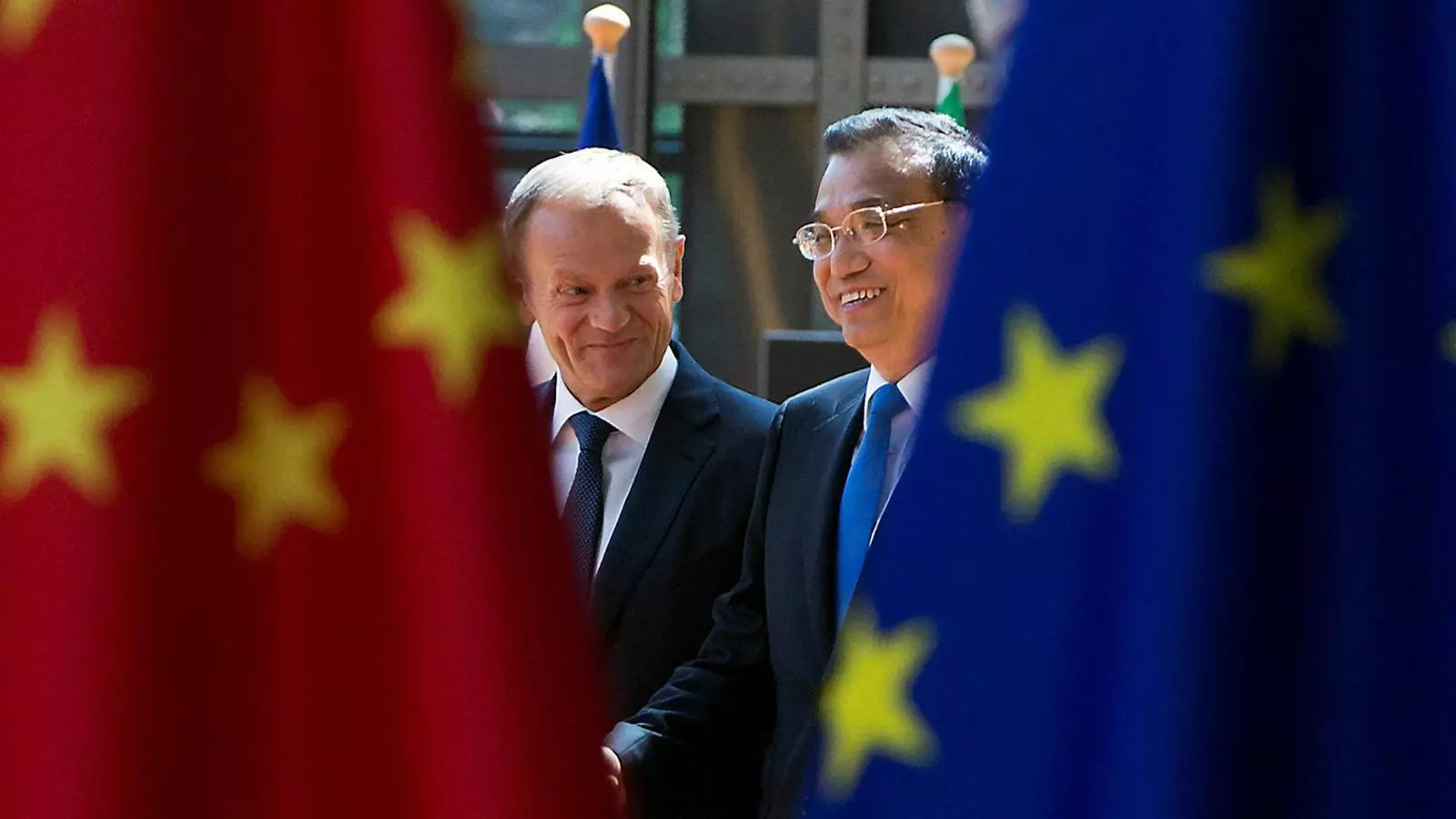 Donald Tusk i Li Keqiang, en una trobada mantinguda l’any 2017.