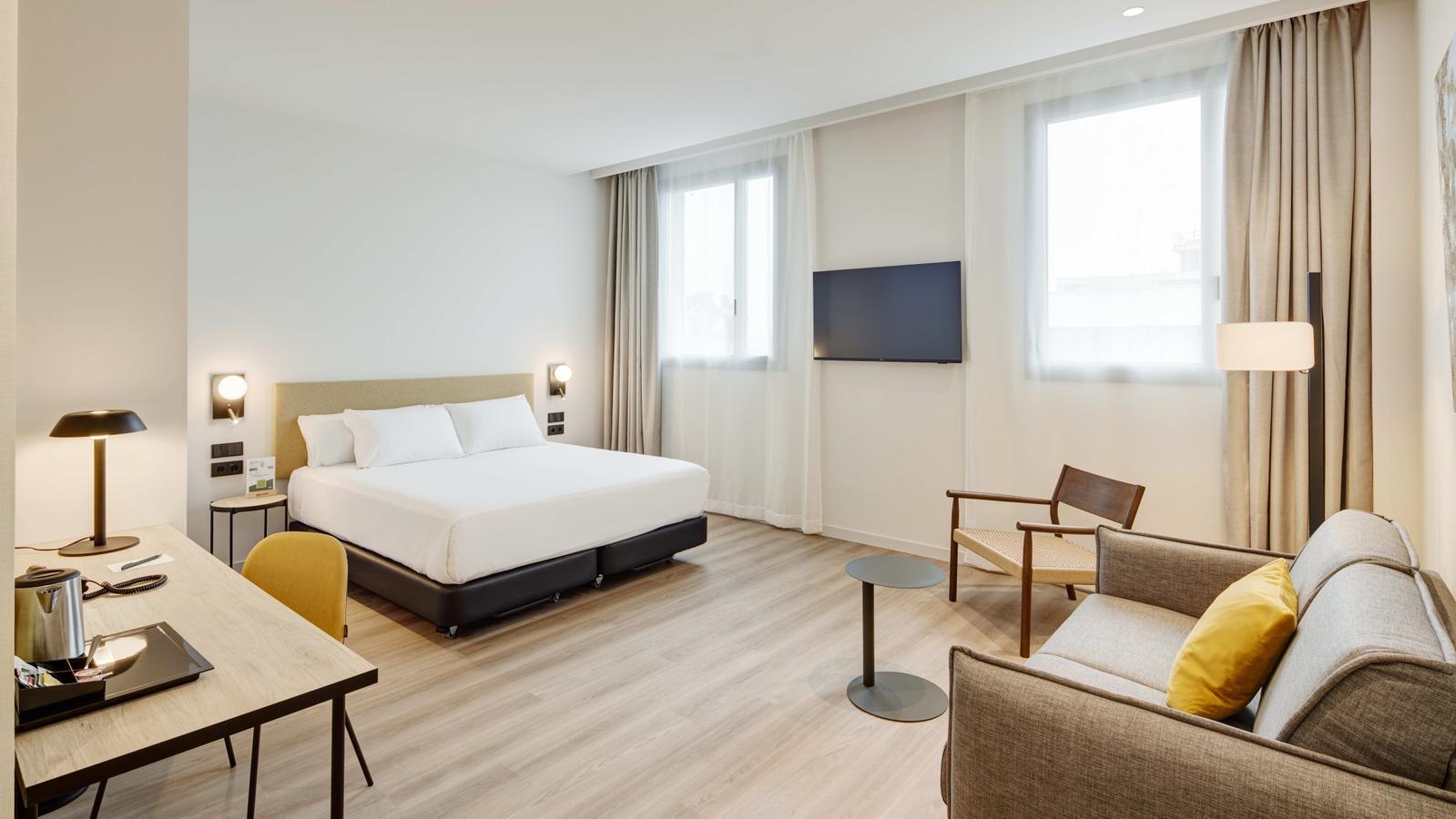 A room at the Sercotel Barcelona El Prat.
