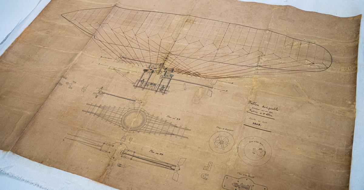 L'anarquista que va patentar un teledirigible i li va dir 'Catalunya'

Els plànols del primer teledirigible patentat per un català ja són patrimoni cultural de la Generalitat, 117 anys després