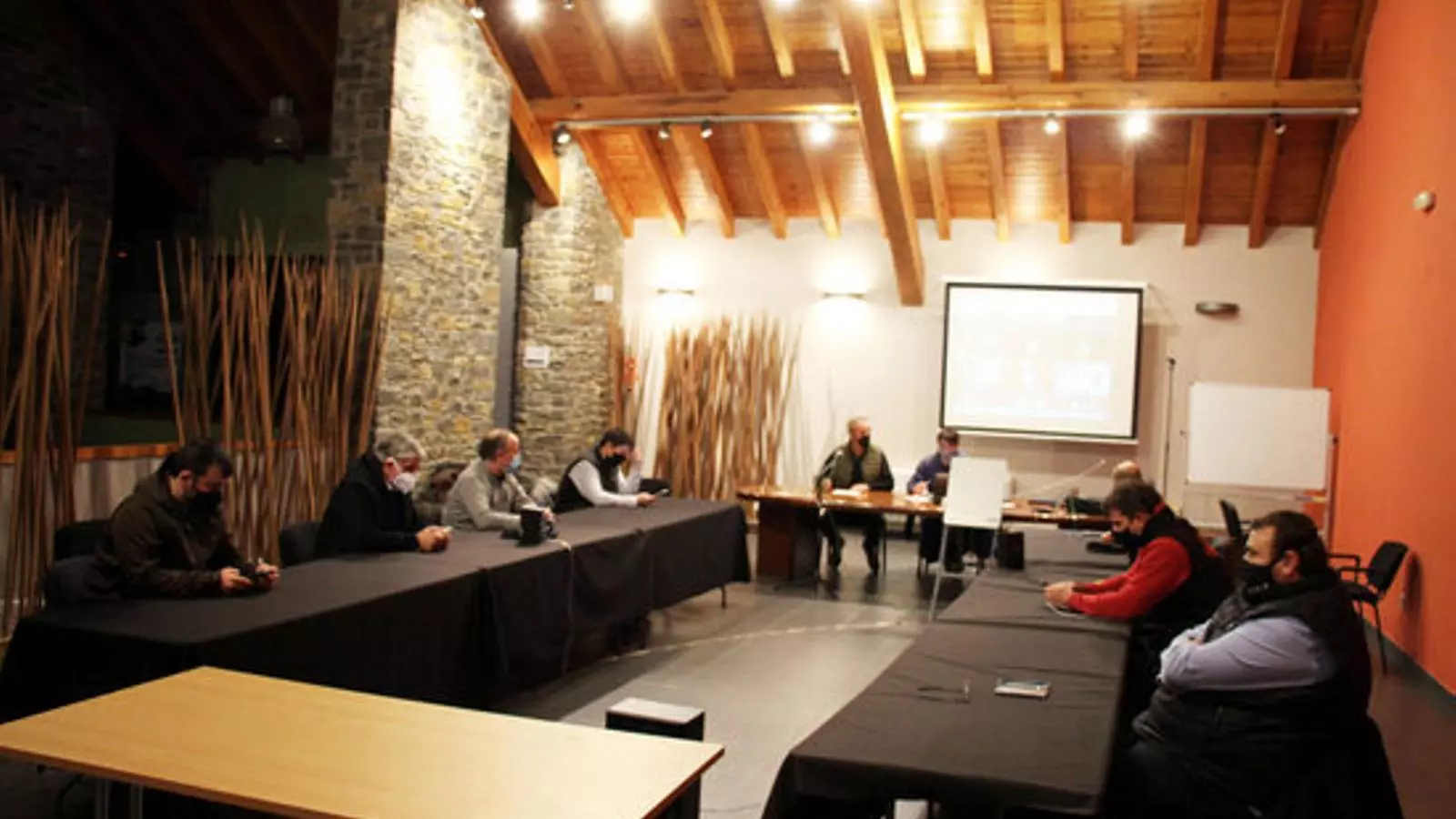 La darrera reunió del Consell d'Alcaldes del Pallars Sobirà./ CCPS